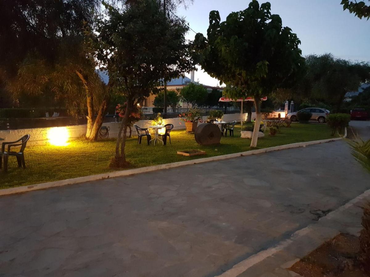 To Kyma Aparthotel Amarynthos Exterior foto